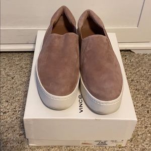 Vince Warren suede shoes in hydrangea color. Sz 8